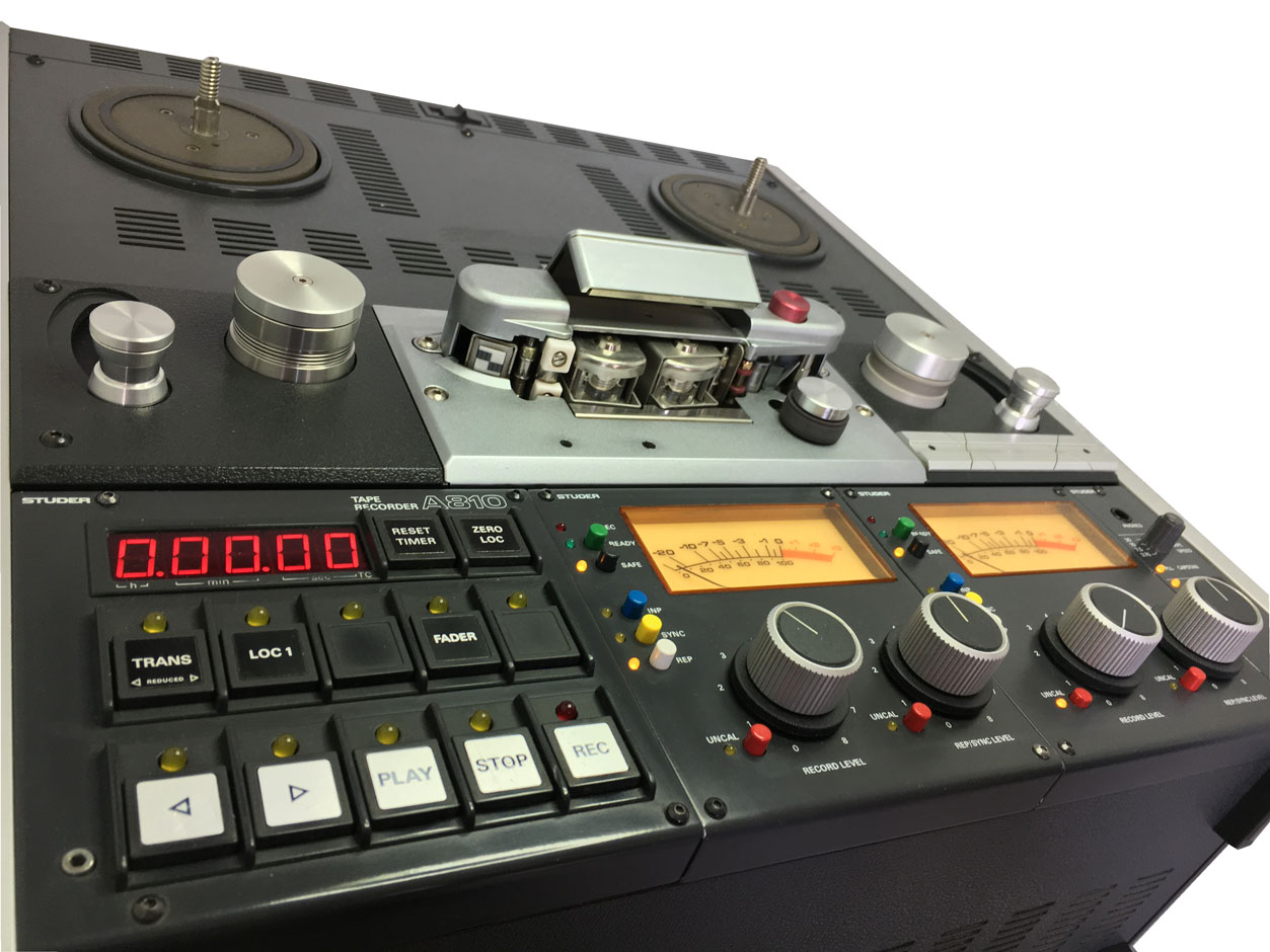 STUDER A810 Profesional Tape Recorder. 30/15/7.5 HEADS NEWS Vintagreen